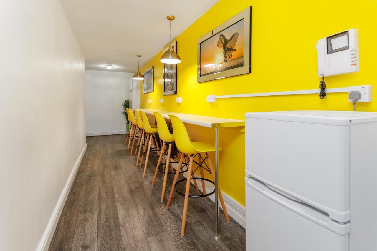 Snuggle Cove Apartments By Bella Vita Stays Liverpool Buitenkant foto