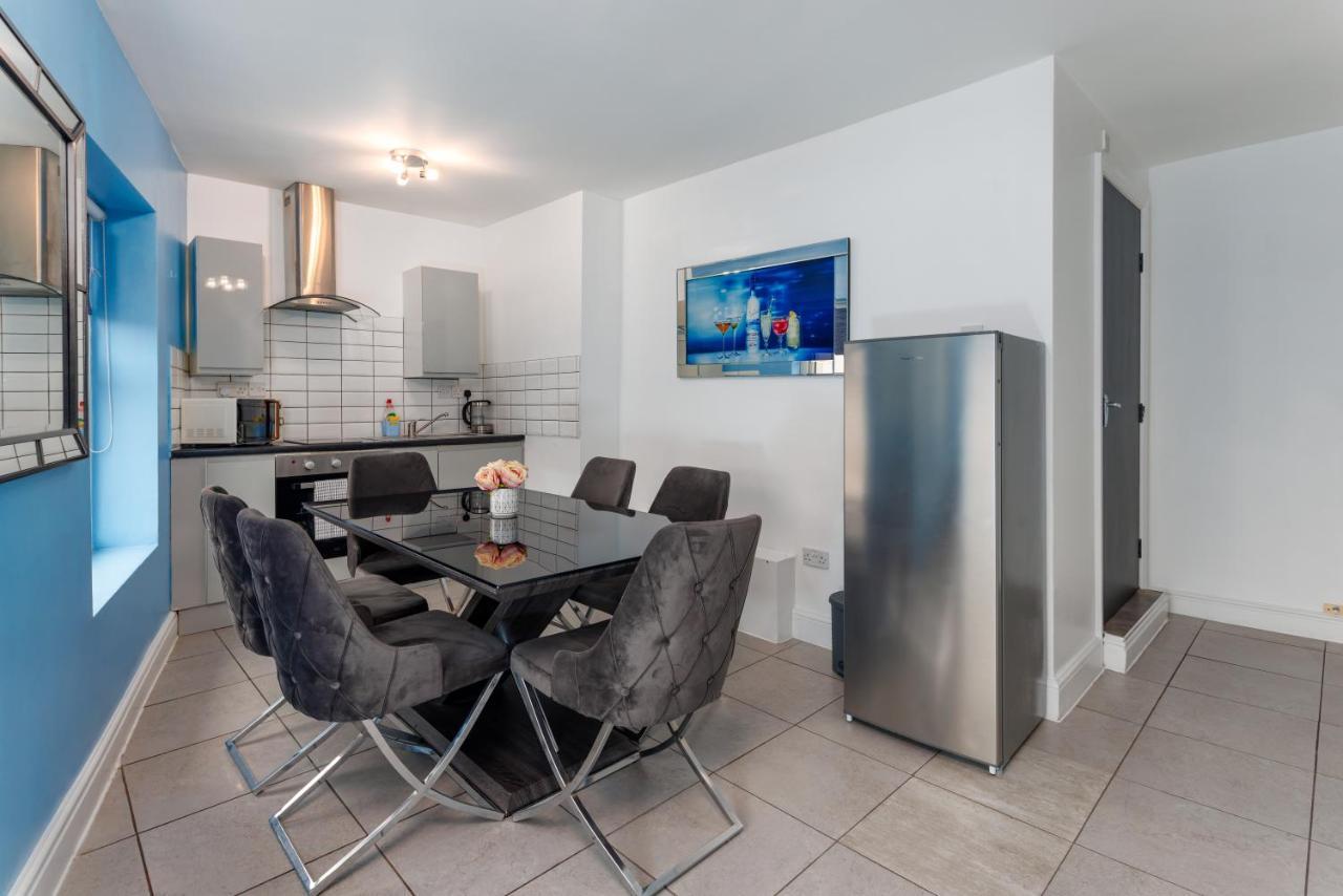 Snuggle Cove Apartments By Bella Vita Stays Liverpool Buitenkant foto