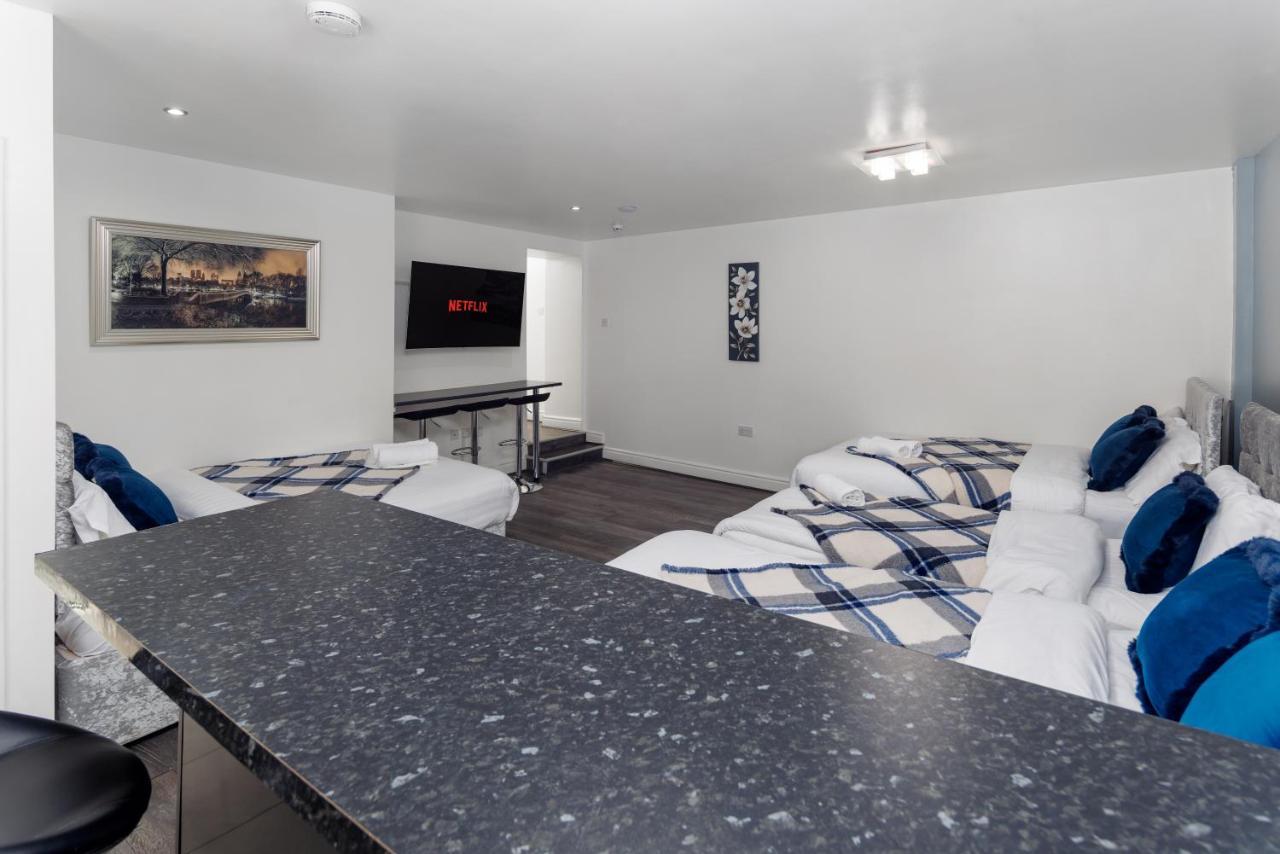 Snuggle Cove Apartments By Bella Vita Stays Liverpool Buitenkant foto