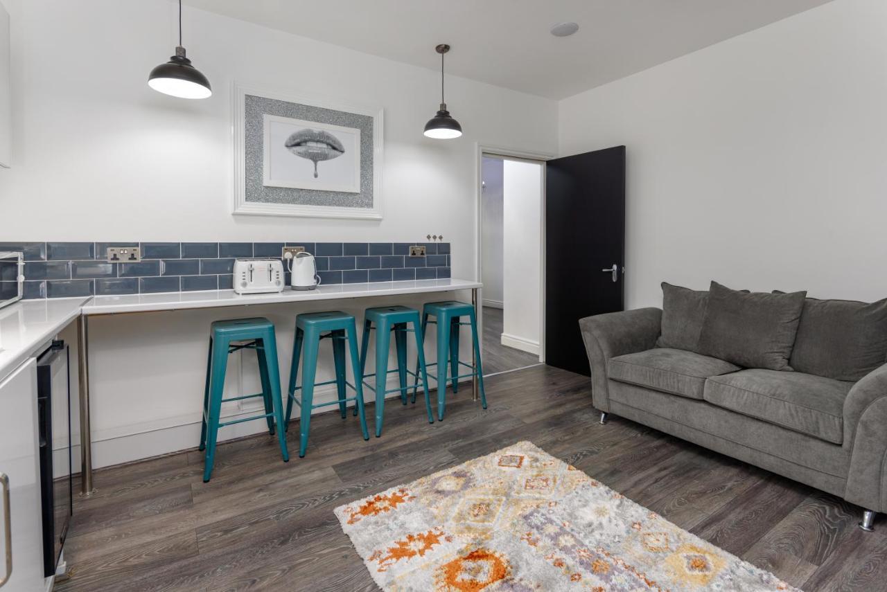 Snuggle Cove Apartments By Bella Vita Stays Liverpool Buitenkant foto